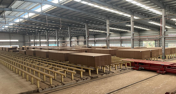 行业喜讯：必威BETWAY西汉姆联向人造板客户广西乐林林业集团成功交付